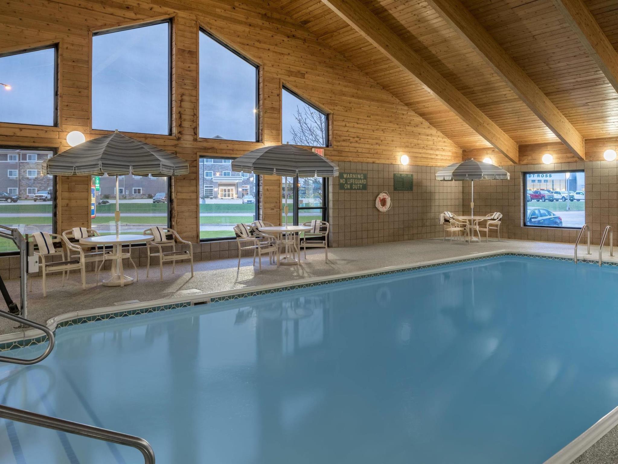 Americinn By Wyndham Valley City Conference Center Екстериор снимка
