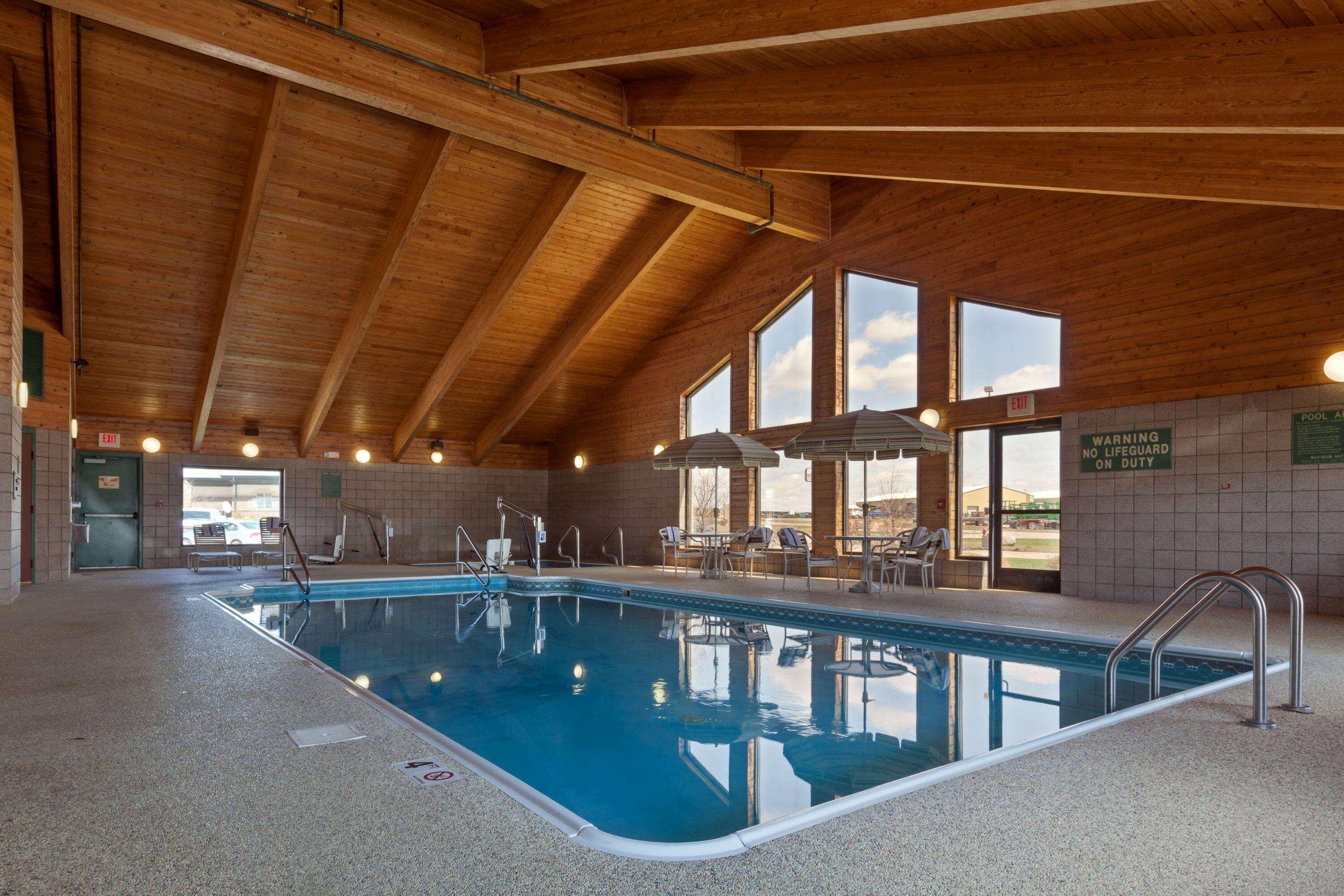 Americinn By Wyndham Valley City Conference Center Екстериор снимка