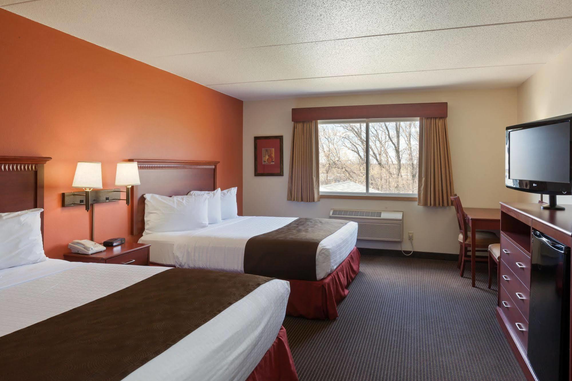 Americinn By Wyndham Valley City Conference Center Екстериор снимка